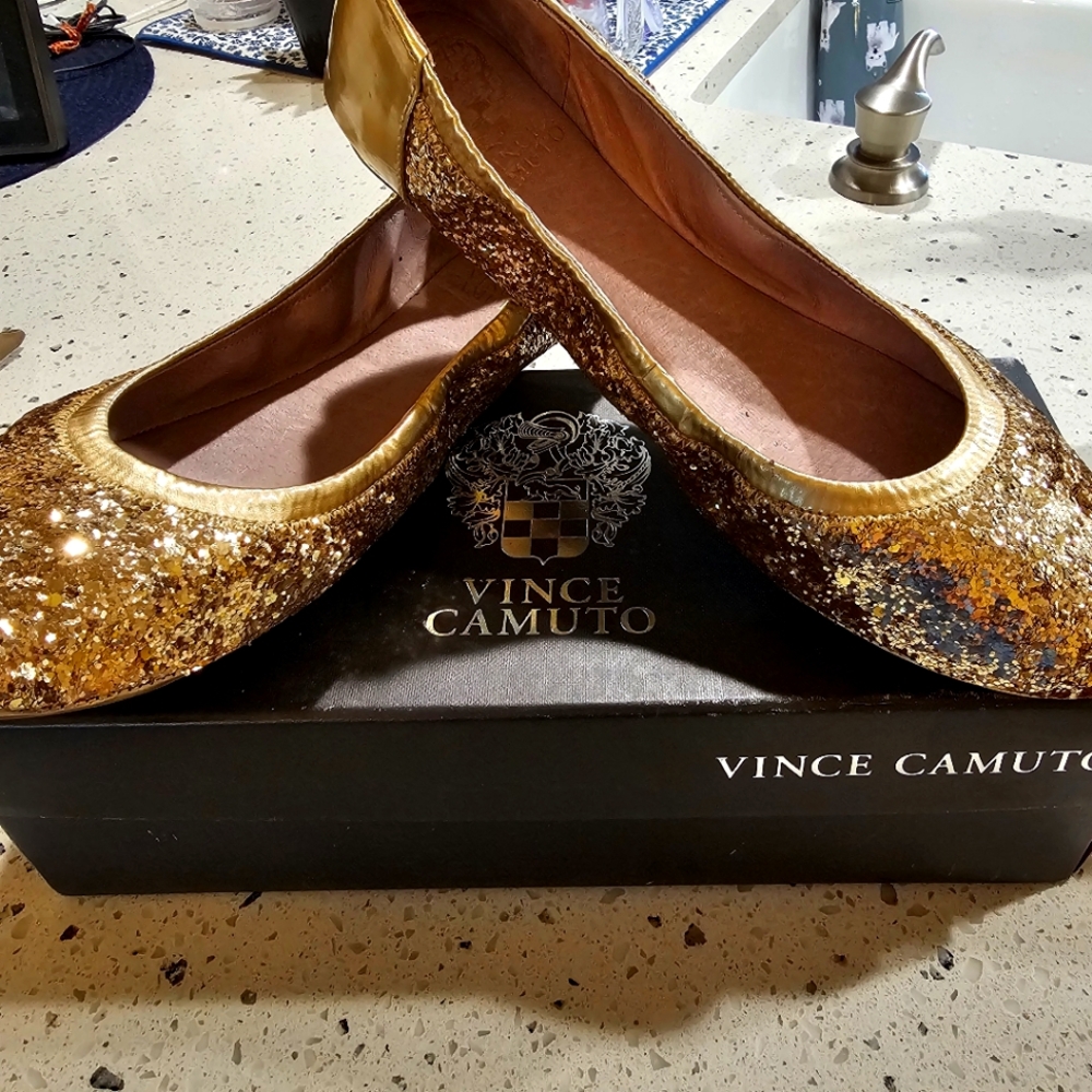 Vince Camuto GOLD BLING Ballet Shoes Flats NEW in Box